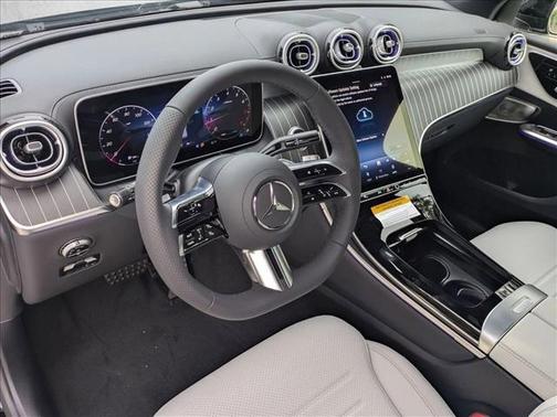 2026 Mercedes-Benz GLC 300 Base