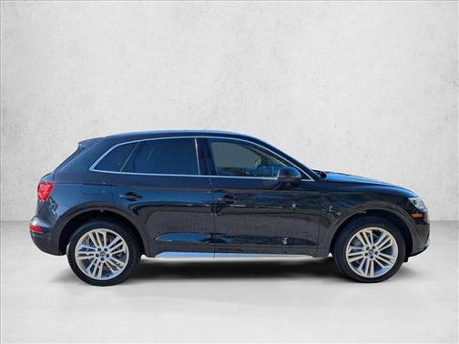 2018 Audi Q5 2.0T Premium Plus