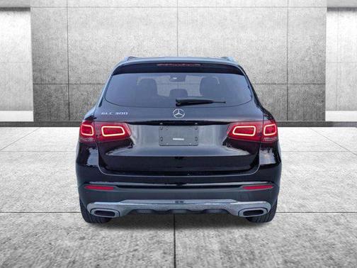 2022 Mercedes-Benz GLC 300 Base