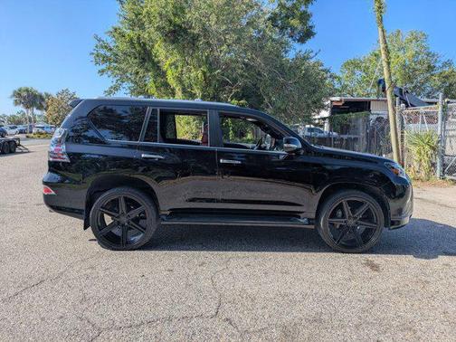 2023 Lexus GX 460 Premium
