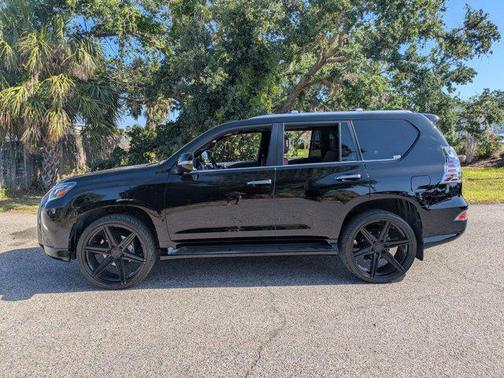 2023 Lexus GX 460 Premium