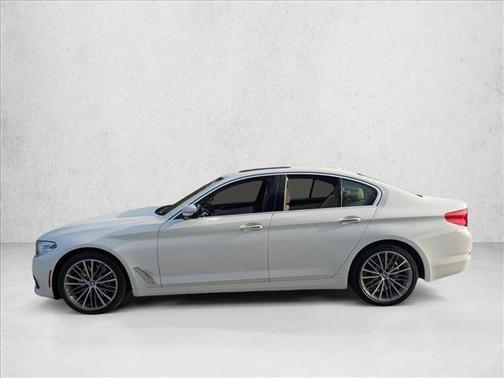 2018 BMW 530 530i