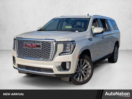 White Frost Tricoat 2022 GMC Yukon XL Denali