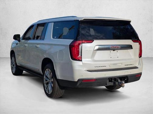 White Frost Tricoat 2022 GMC Yukon XL Denali