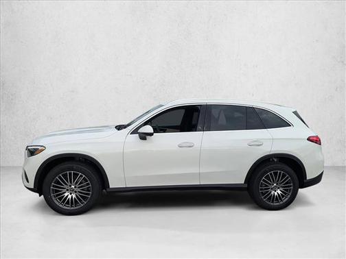 2025 Mercedes-Benz GLC 300 Base