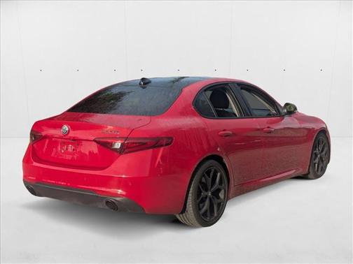 2020 Alfa Romeo Giulia Base