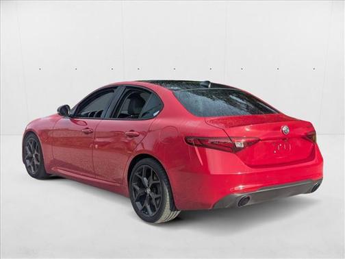 2020 Alfa Romeo Giulia Base