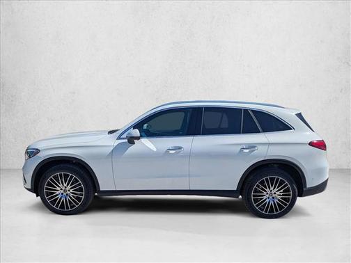2026 Mercedes-Benz GLC 300 Base