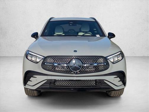 2026 Mercedes-Benz GLC 300 4MATIC