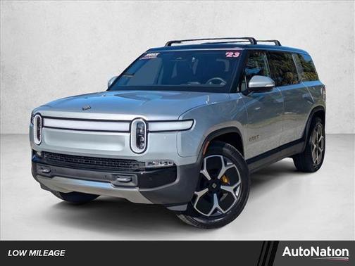 2023 Rivian R1S Adventure