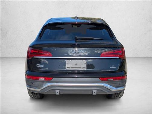 2022 Audi Q5 45 S line Premium