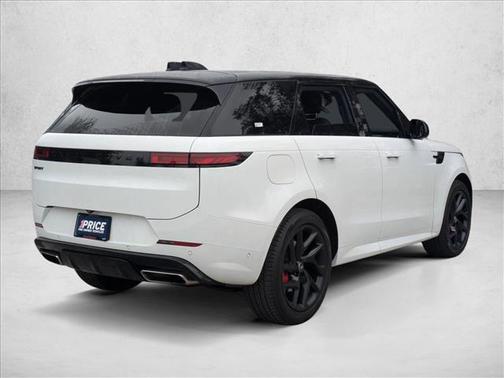 2024 Land Rover Range Rover Sport SE