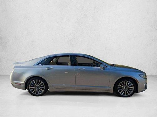 Silver Radiance Metallic 2020 Lincoln MKZ Standard