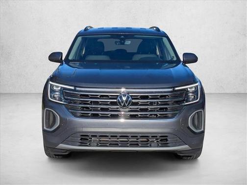 Platinum Gray Metallic 2025 Volkswagen Atlas 2.0T SE