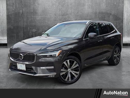 2022 Volvo XC60 B5 Inscription
