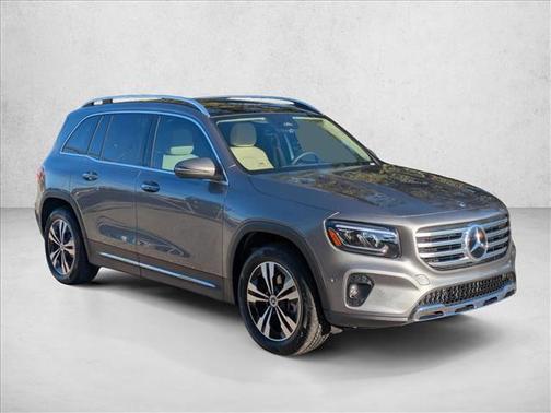2025 Mercedes-Benz GLB 250 4MATIC