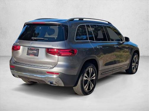 2025 Mercedes-Benz GLB 250 4MATIC