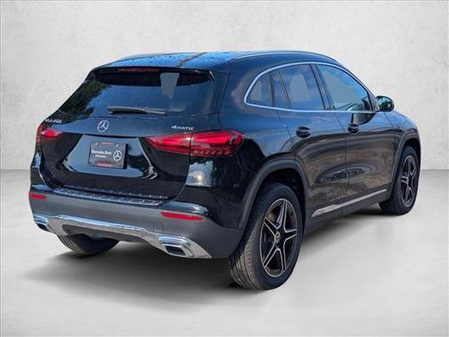 Night Black 2026 Mercedes-Benz GLA 250 4MATIC