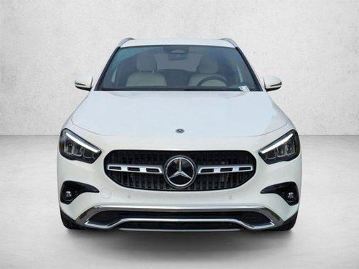 Polar White 2026 Mercedes-Benz GLA 250 4MATIC