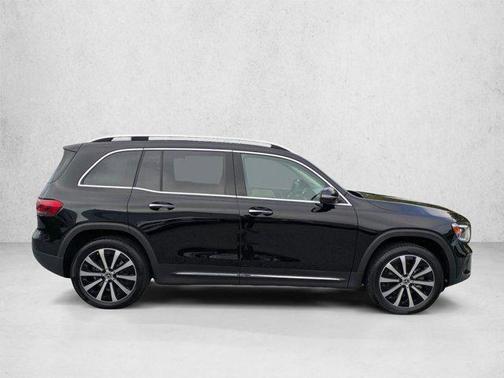 Night Black 2023 Mercedes-Benz GLB 250 Base
