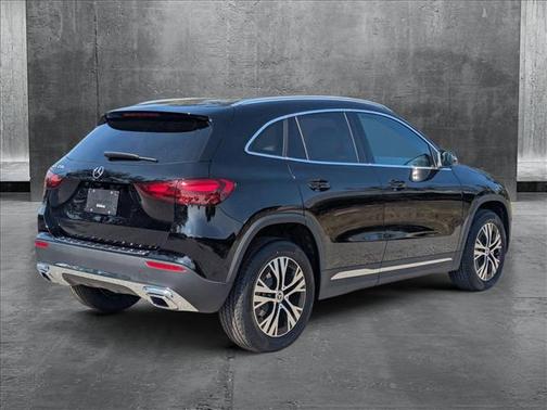 2025 Mercedes-Benz GLA 250 4MATIC