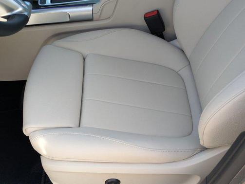 2026 Mercedes-Benz GLB 250 Base