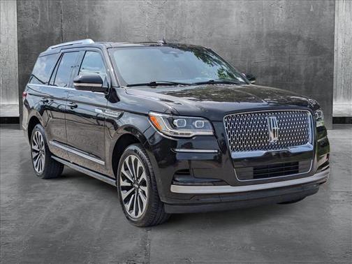 2022 Lincoln Navigator Reserve
