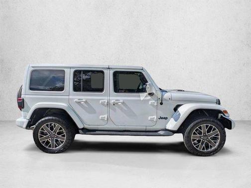 Bright White Clearcoat 2022 Jeep Wrangler Unlimited 4xe Sahara High Altitude