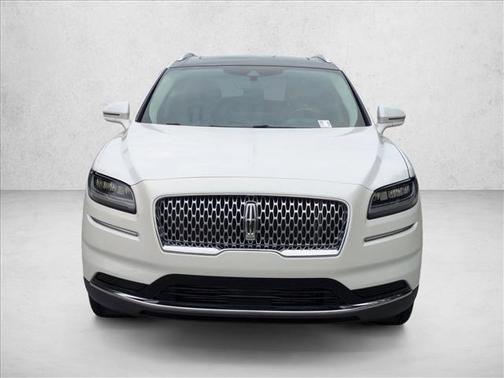 Pristine White Metallic Tri-Coat 2022 Lincoln Nautilus Reserve