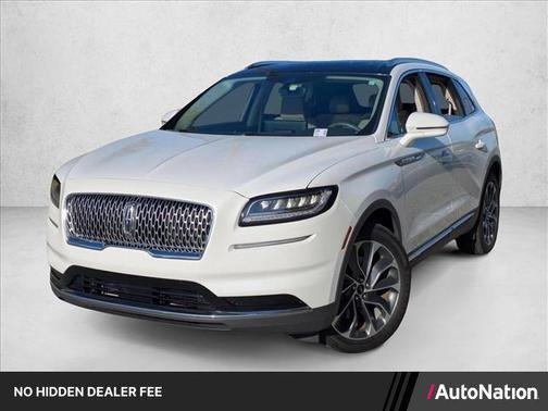 Pristine White Metallic Tri-Coat 2022 Lincoln Nautilus Reserve