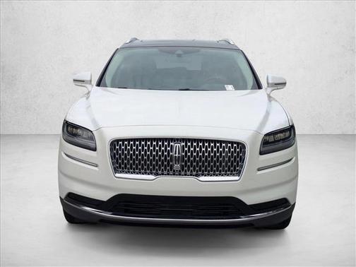 Pristine White Metallic Tri-Coat 2022 Lincoln Nautilus Reserve