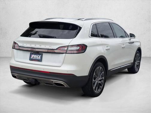 Pristine White Metallic Tri-Coat 2022 Lincoln Nautilus Reserve