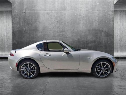 2023 Mazda MX-5 Miata RF Grand Touring