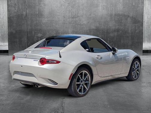 2023 Mazda MX-5 Miata RF Grand Touring
