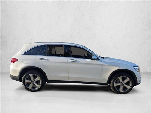 designo Diamond White Metallic 2021 Mercedes-Benz GLC 300 4MATIC