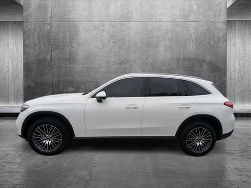 2025 Mercedes-Benz GLC 300 Base