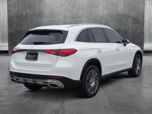 2025 Mercedes-Benz GLC 300 Base