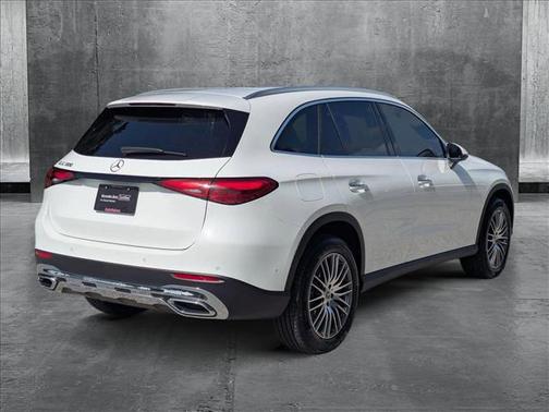 2025 Mercedes-Benz GLC 300 Base