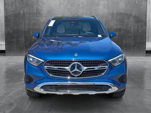 2025 Mercedes-Benz GLC 300 Base