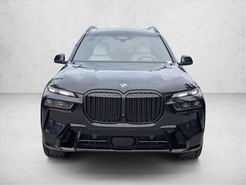 Black Sapphire Metallic 2024 BMW X7 xDrive40i