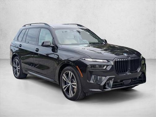 Black Sapphire Metallic 2024 BMW X7 xDrive40i