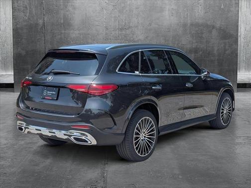 2025 Mercedes-Benz GLC 300 Base