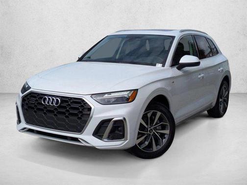 Glacier White Metallic 2023 Audi Q5 45 S line Premium Plus