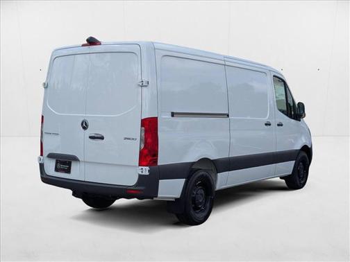2025 Mercedes-Benz Sprinter 2500 Standard Roof