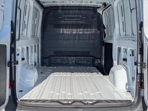 2025 Mercedes-Benz Sprinter 2500 Standard Roof