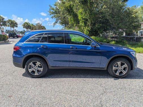 2021 Mercedes-Benz GLC 300 4MATIC