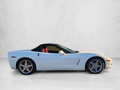 2005 Chevrolet Corvette Base
