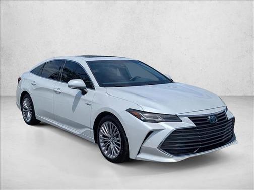 Wind Chill Pearl 2020 Toyota Avalon Hybrid Limited