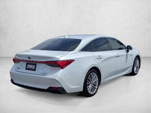 Wind Chill Pearl 2020 Toyota Avalon Hybrid Limited