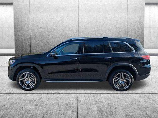 2026 Mercedes-Benz GLS 450 4MATIC